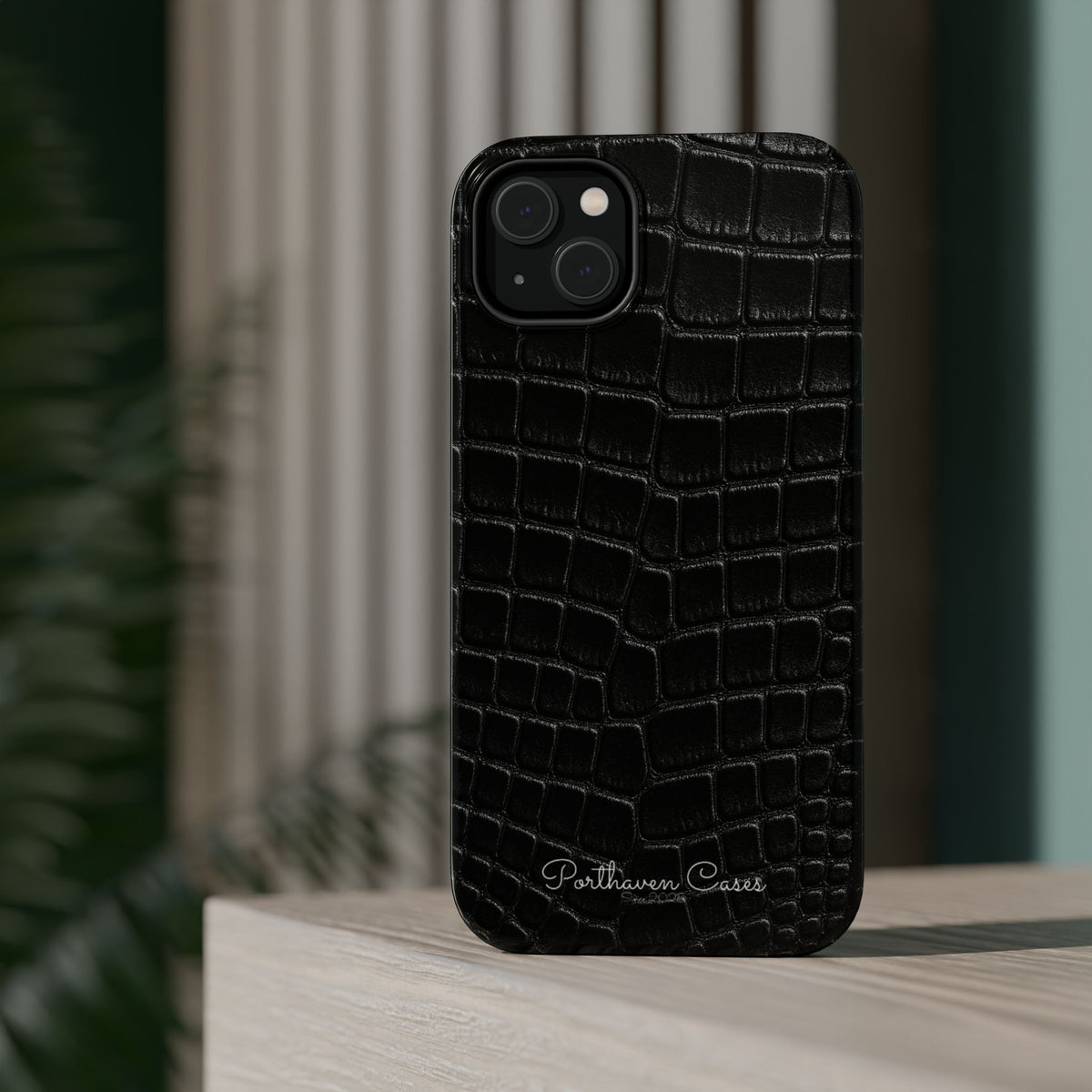 ONYX ALLIGATOR HIDE