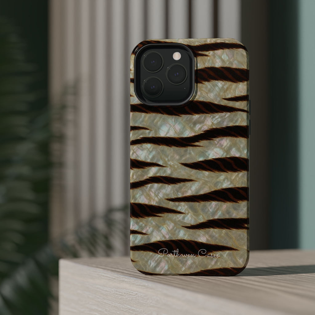 MOTHER OF PEARL TIGER