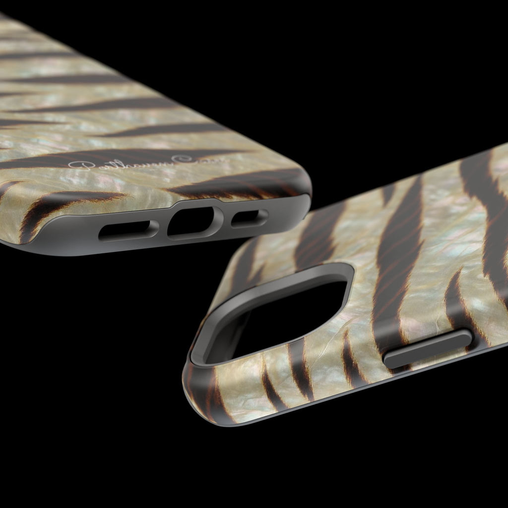 MOTHER OF PEARL TIGER