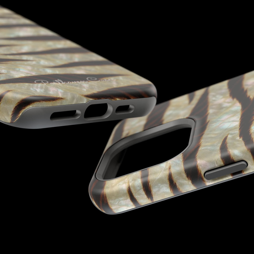 MOTHER OF PEARL TIGER