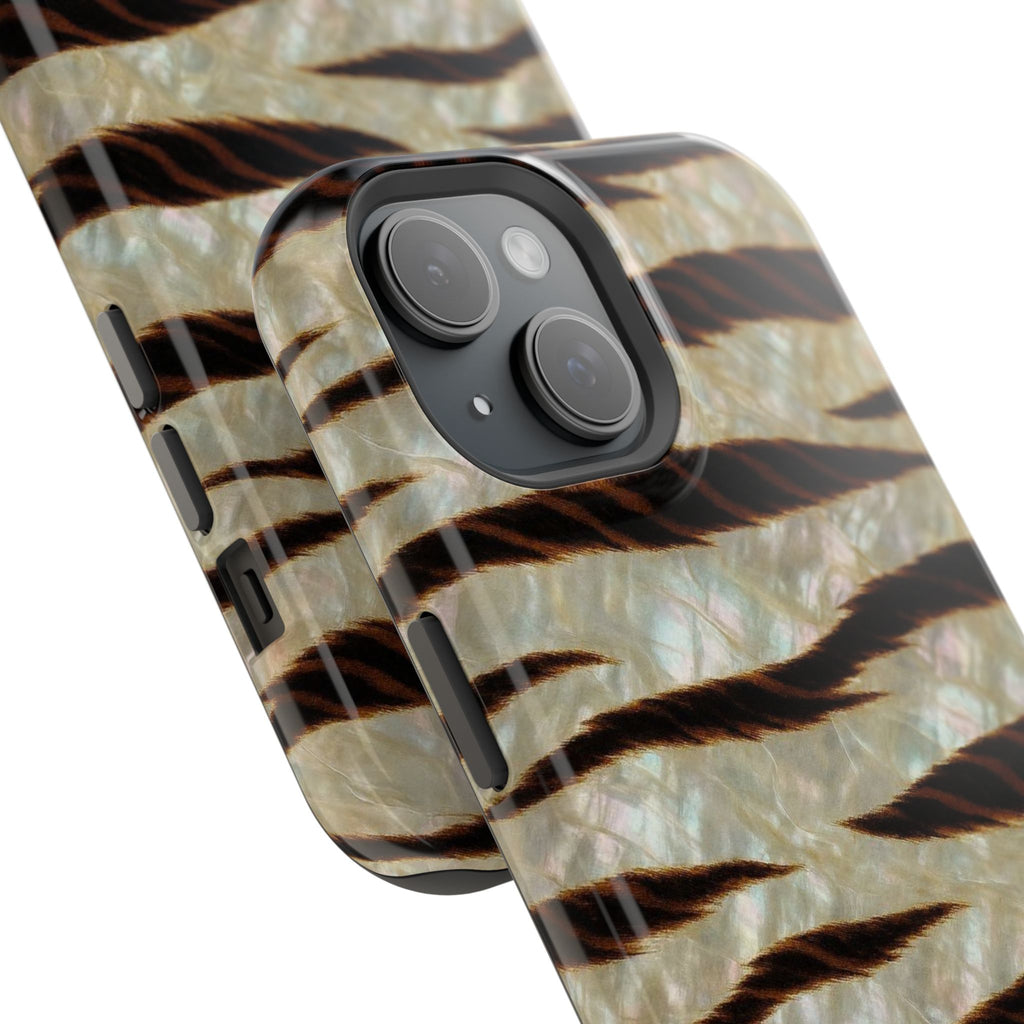 MOTHER OF PEARL TIGER STRIPES
